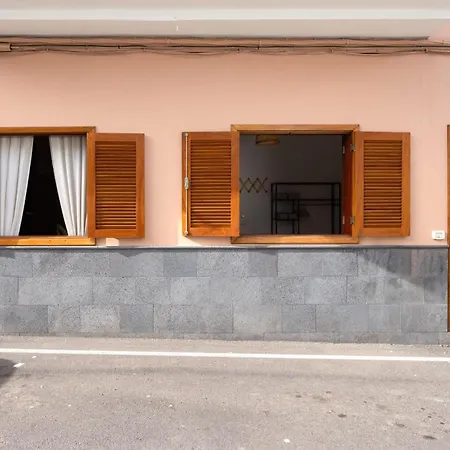 Center Secret Garden