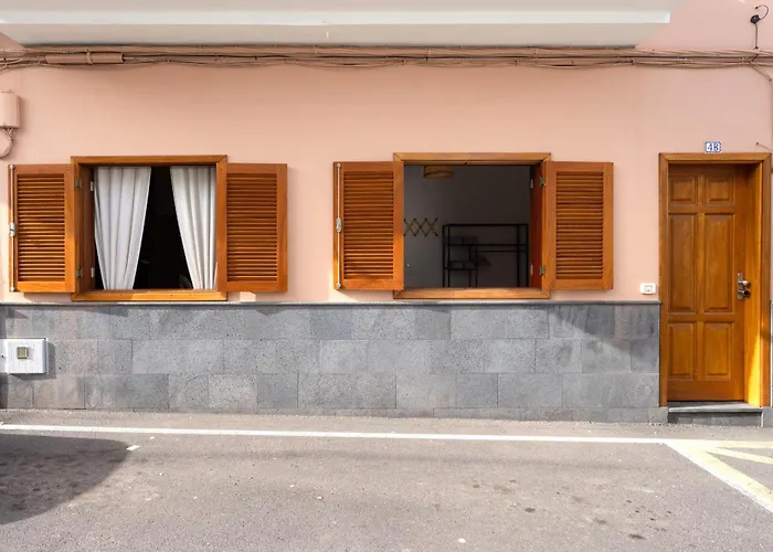 Center Secret Garden