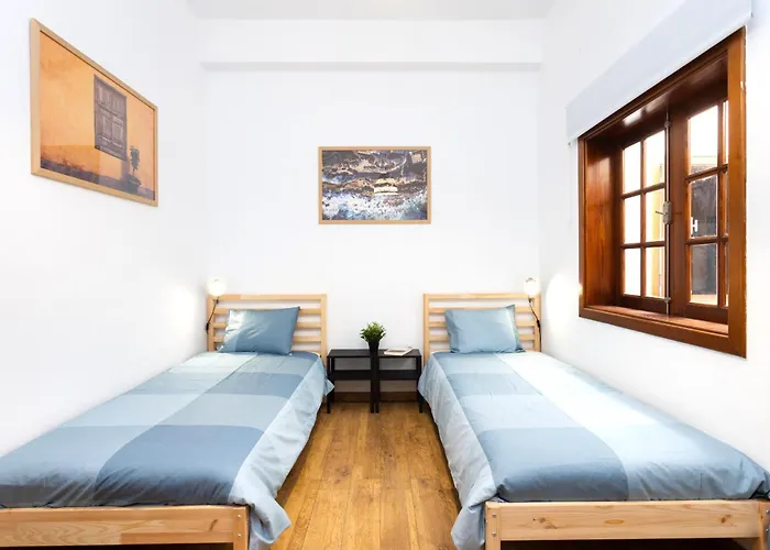 Center Secret Garden