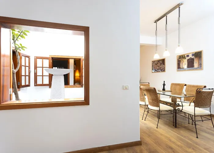 Dom wakacyjny Center Secret Garden *